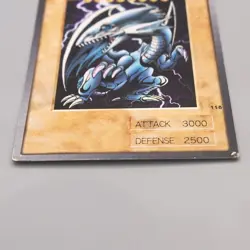 Yu-Gi-Oh BANDAI Blue Eyes White Dragon Super Rare 1998 #118 EX-VG English u779 - Image 4