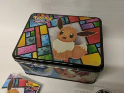Pokemon TCG Treasure Chest Lunch Box 2021 Eevee Lunchbox Only Plus 3 Cards. - Image 3