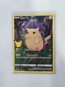 Pokemon TCG Celebrations Pikachu Holo Card 005/025 25th Anniversary - Image 1