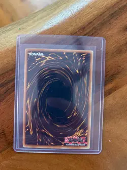 Yu-Gi-Oh Dark Magician SDY-A006 1st Edition 1996 Ultra Rare - Image 2