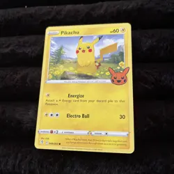 pikachu 49/203 common - Pokemon TCG trick or trade - Image 1