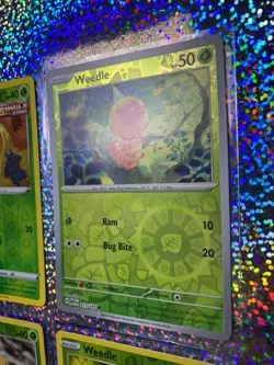 Pokemon Reverse Holo Weedle: Vivid Voltage 001/185; 002/073; 001/198; 013/165 - Image 3