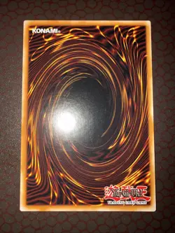 Yu-Gi-Oh! Dark Magician -CT13-EN003- Ultra Rare - Limited Edition NM! - Image 3