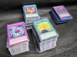 1996 Vintage Yu-Gi-Oh TCG Card Lot of 750+ Common & Rare Cards - Image 2