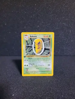 Pokemon Karte Kokuna - 1. Edition - 33/102 Basis Set - Image 1