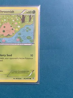 Pokemon Shroomish Generations: Radiant Collection RC2/RC32 NM - Image 4