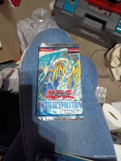 Yu- Gi- oh! 1st edition trading cards Game Tactical evolution 9 cards per pack - Image 3
