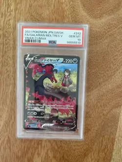PSA 10 - Galarian Moltres V 242/184 CSR s8b VMAX Climax - Pokemon - Image 1