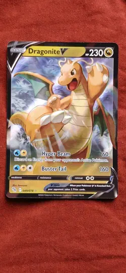 Dragonite V 049/078 Pokemon GO Holo - Image 1