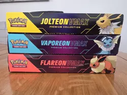 Pokemon TCG Vaporeon Jolteon Vaporeon VMAX Premium Collection Box Complete Set - Image 5