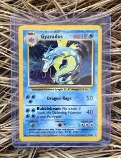 Pokemon TCG Base Set Gyarados 6/102 Holo English - Image 1