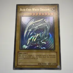 Yu-Gi-Oh! TCG Blue-Eyes White Dragon SDK-001 Ultra Rare Holo - Image 1