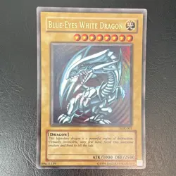 Konami Blue-Eyes White Dragon SDK-001 Starter Deck Kaiba Holo Ultra Rare EN - Image 1
