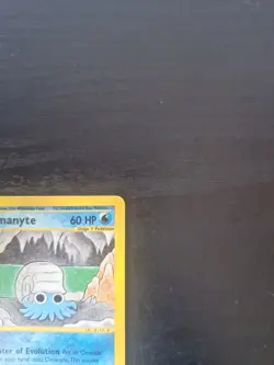 Omanyte 41/144 Skyridge Wotc Pokemon Card - Image 3