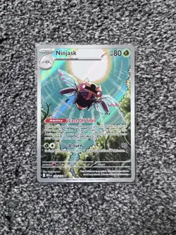 Ninjask Holo Illustration Rare ME01: Mega Evolution 137/132 NM Card - Image 1