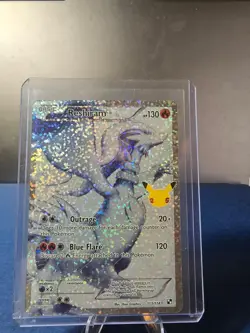 RESHIRAM 113/114 CELEBRATIONS: CLASSIC COLLECTION POKEMON MP - Image 1