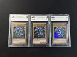 Yu-Gi-Oh! 2010 Legendary Collection LC01-EN004 Blue-Eyes White Dragon BCCG 10 x3 - Image 1