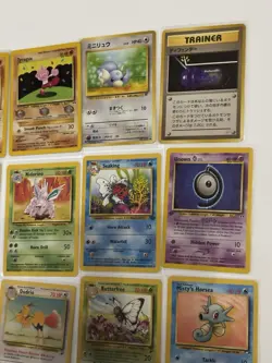 VINTAGE POKEMON LOT 30 Cards (NM-HP) WOTC / GAMEFREAK / NINTENDO - Image 2