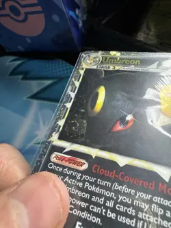 2010 POKEMON UMBREON PRIME UNDAUNTED HOLO ULTRA RARE #86/90 *SWIRL* LP - Image 2