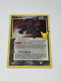 Umbreon Gold Star 17/17 - Pokemon Celebrations 25th Anniversary Holo Rare - NM/M - Image 1