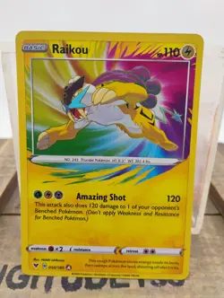 Raikou 050/185 Vivid Voltage Rare Holo Pokemon Card NM - Image 1