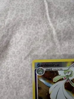The Pokemon Company Gardevoir 8/127 Platinum Holo Rare 120 HP Pokemon TCG ENG - Image 3