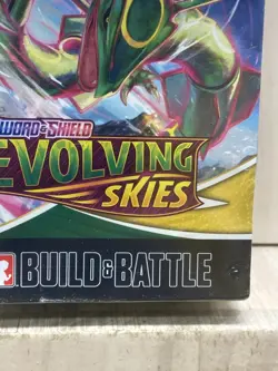 Pokemon TCG Sword & Shield Evolving Skies Build & Battle Box Sealed New - Image 3