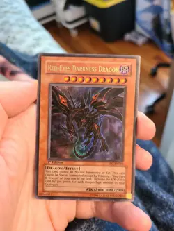 Yugioh Red-Eyes Darkness Dragon SD1-EN001 1st Ultra Rare - Image 1
