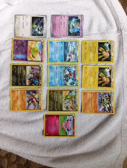 Pokemon Card Bundle X12 - Image 1