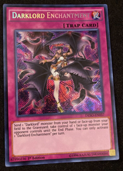 Yugioh - Darklord Enchantment - Destiny Soldier - DESO-EN037 - Secret Rare -TRAP - Image 1
