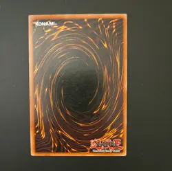 Konami Dark Magician Starter Deck: Yugi Ultra Rare SDY-006 English 2500/2100 - Image 2