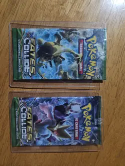 Pokemon TCG: XY-Fates Collide Booster Pack (10 Cards) - Image 1