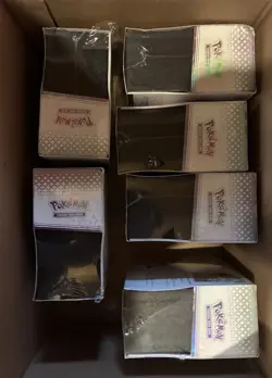 1 Pokemon Prismatic Evolutions Sealed ETB Elite Trainer Box (TEAR IN PLASTIC) - Image 2