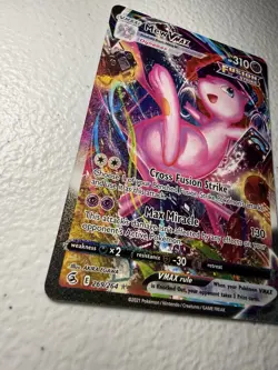 Pokemon Mew VMAX Swsh08 Fusion Strike 269/264 Secret Rare Alt Art Holo ENG - Image 3
