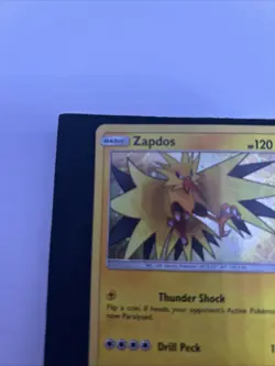 Pokemon TCG. Zapdos SM145 Sun & Moon Black Star Promo LP - Image 4