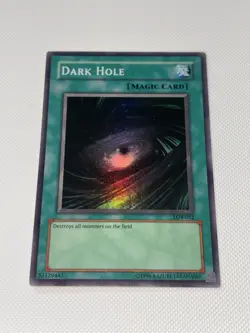 Yu-Gi-Oh! Dark Hole - LOB-052 - Super Rare - NA Englisch - UNLIMITED - 2002 - Image 1