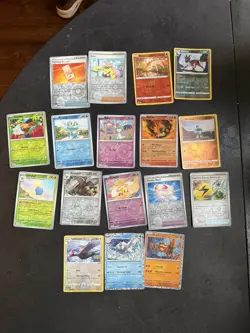Pokemon Card joblot - 29x Holo, 54 Reverse Holo & Bulk - Image 3