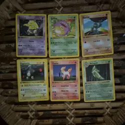 Pokemon 1999 Base Set 1st edition Shadowless Bundle Cards NM-LP Condition - Image 1
