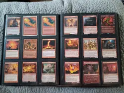 MAGIC THE GATHERING BINDER COLLECTION RARE, MYTHICS, AND ALT ARTS - Image 5