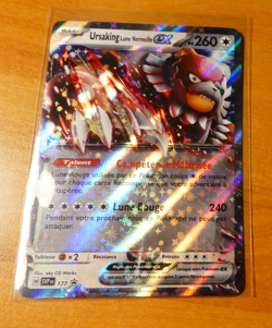 POKEMON CARD PROMO HOLO CARTE URSAKING SVP 177 FR MINT 2024 - Image 1