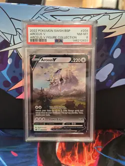 2022 POKEMON SWSH BLACK STAR PROMO ARCEUS V FIGURE COLL #204 ARCEUS V PSA 8 - Image 1