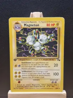Pokemon 1999 WOTC 1st Edition Fossil Magneton 26/62 - Moderate Play - Image 1