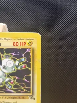 Pokemon 1999 WOTC 1st Edition Fossil Magneton 26/62 - Moderate Play - Image 4