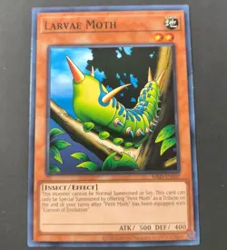 Yu-Gi-Oh! Metal Raiders Larvae Moth Common Card MRD-EN007 NM - Image 1