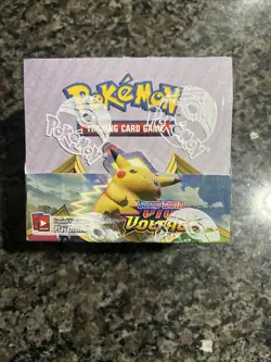 Pokemon TCG: Sword & Shield - Vivid Voltage Booster Box 820650817496 - Image 1