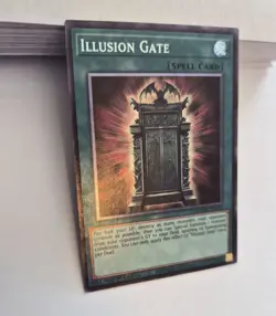 Yugioh Maze of Muertos - Illusion Gate - MZMU-EN023 - Collector's Rare - Image 2