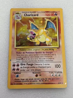 Pokemon TCG Charizard 4/102 Base Set Holo Spanish Vintage Rare - Image 2