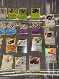 Pokemon Shiny Vault Lot **39 Cards** Shining Fates + Hidden Fates - Image 4