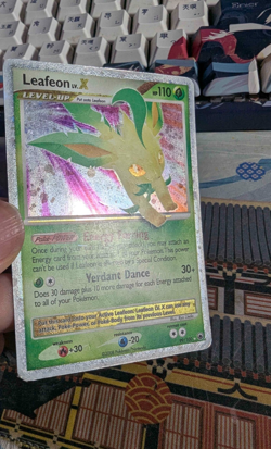2008 Pokemon DIAMOND & PEARL MAJESTIC DAWN #99 LEAFEON LV.X-HOLO ENGLISH MP-HP - Image 5