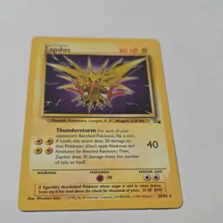 Pokemon Zapdos Fossil Rare The Pokemon Company 30/62 Unlimited English Regular - Image 2